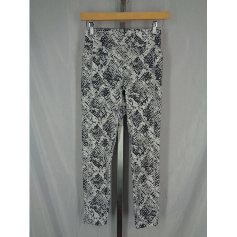 Victoria's Secret PINK Ultimate Animal Reptile Print Leggings Size Small